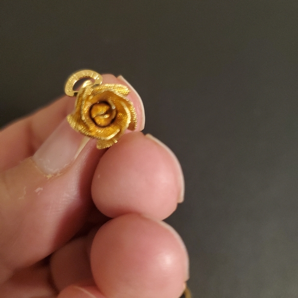 vintage earrings - Picture 3 of 9